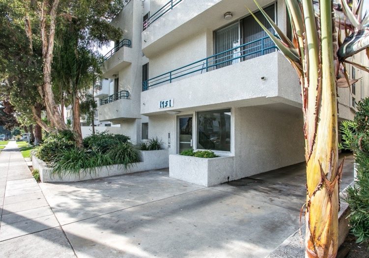 1751 S Bentley Ave, Unit 5, Los Angeles, CA 90025 – MOVE-IN SPECIAL!