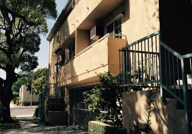 2400 Walnut Ave #3, Venice, CA 90291