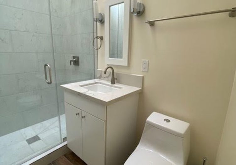 639.5 Washington Blvd , Los Angeles, CA 90292