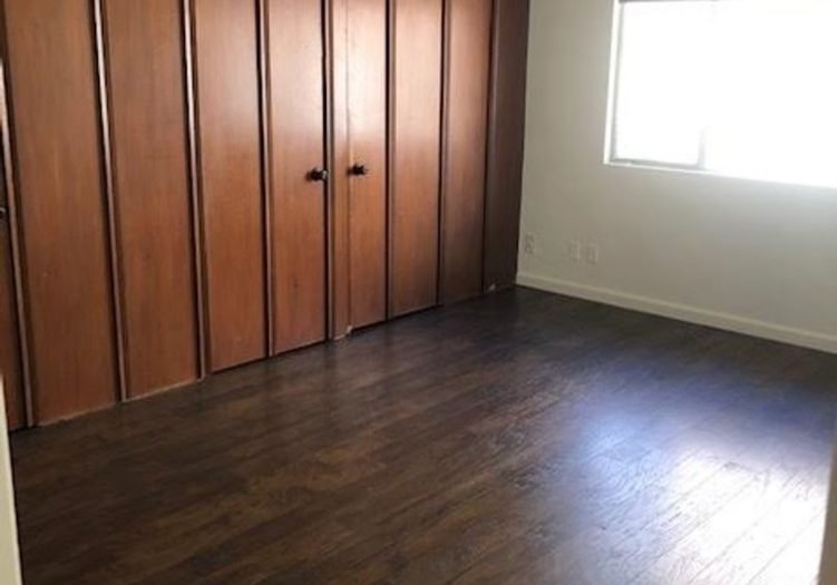 1515 S. Beverly Glen Blvd #5, Los Angeles, CA