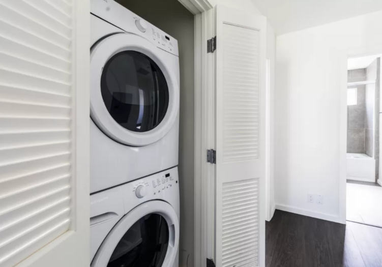 1434 10th Street #8, Santa Monica, CA 90401