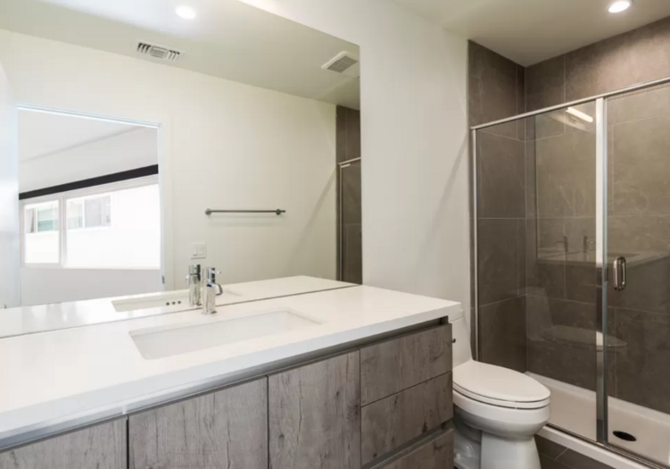 1434 10th Street #8, Santa Monica, CA 90401