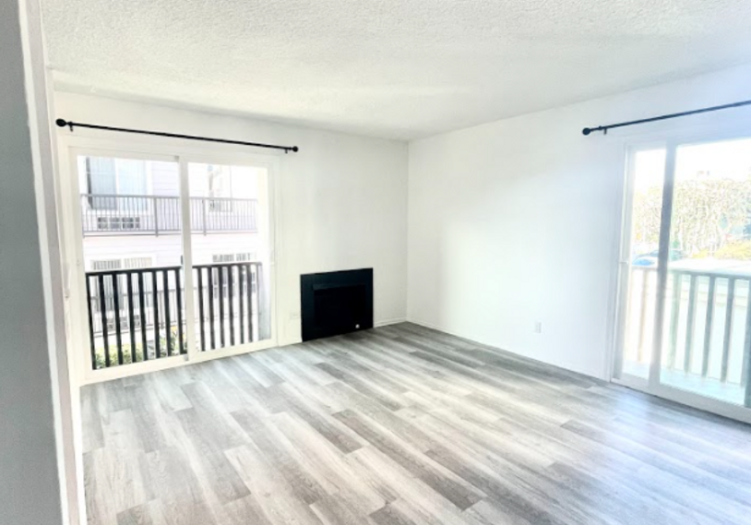 15 Ozone Ave #1, Venice, CA 90291